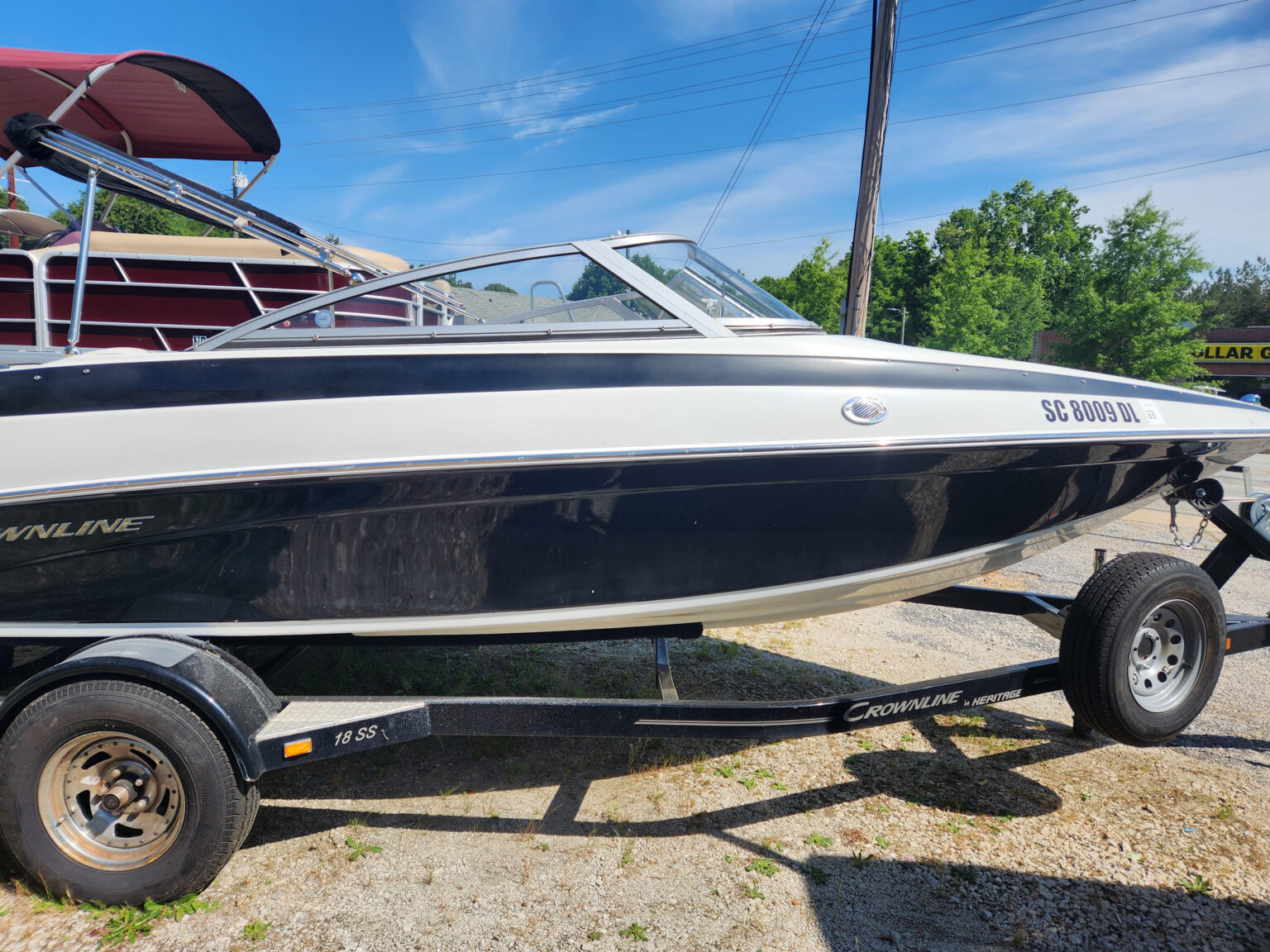 2017 Crownline 1